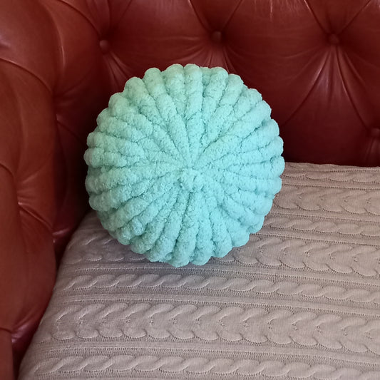 Round Hand-Knit Pillow Pouf