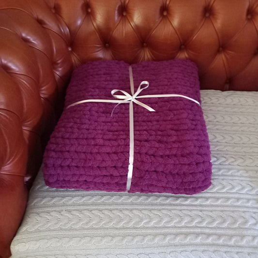 Chunky Hand-Knit Throw Blanket